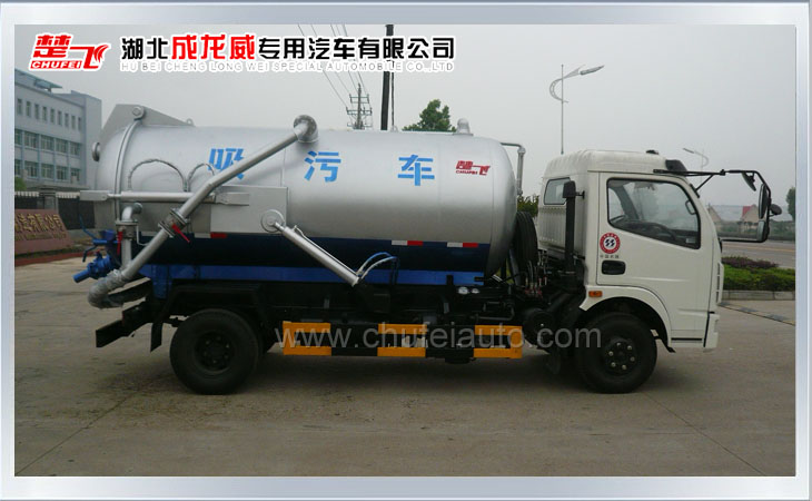 東風多利卡吸污車