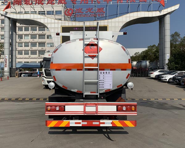 楚飛牌CLQ5320GYY6SX型運油車