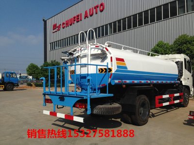 罐體尾部帶高壓噴頭的12方東風天錦灑水車是什么樣子的